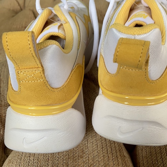 Nike sneakers - Picture 5 of 8